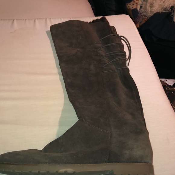 LANDS ENDS CHOCOLATE KNEE HIGH SUEDE SWEATER BOOTS - Picture 2 of 12